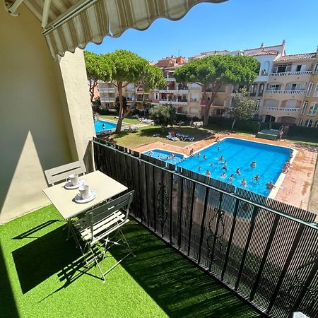 Appartement 1 Chambre Climatise Avec 3 Piscines A 200 M De La Plage إمبوريابرافا المظهر الخارجي الصورة